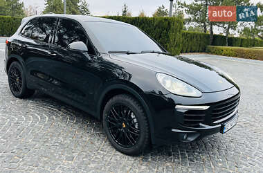 Porsche Cayenne 2016