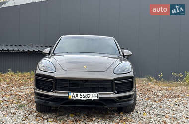 Внедорожник / Кроссовер Porsche Cayenne 2012 в Киеве