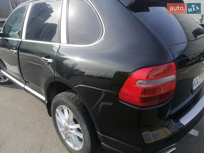 Позашляховик / Кросовер Porsche Cayenne 2008 в Києві