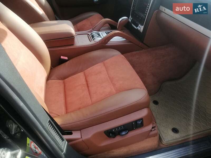 Позашляховик / Кросовер Porsche Cayenne 2008 в Києві