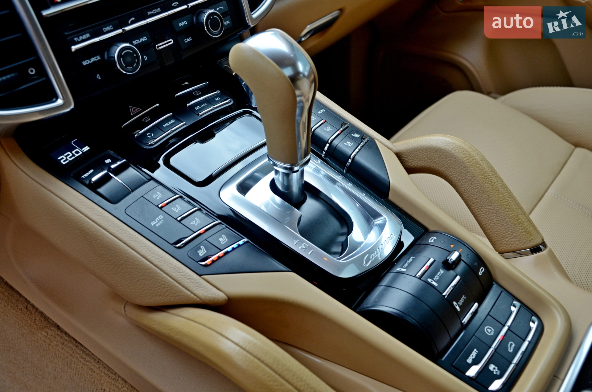 2012 Porsche Cayenne - мініатюра 18