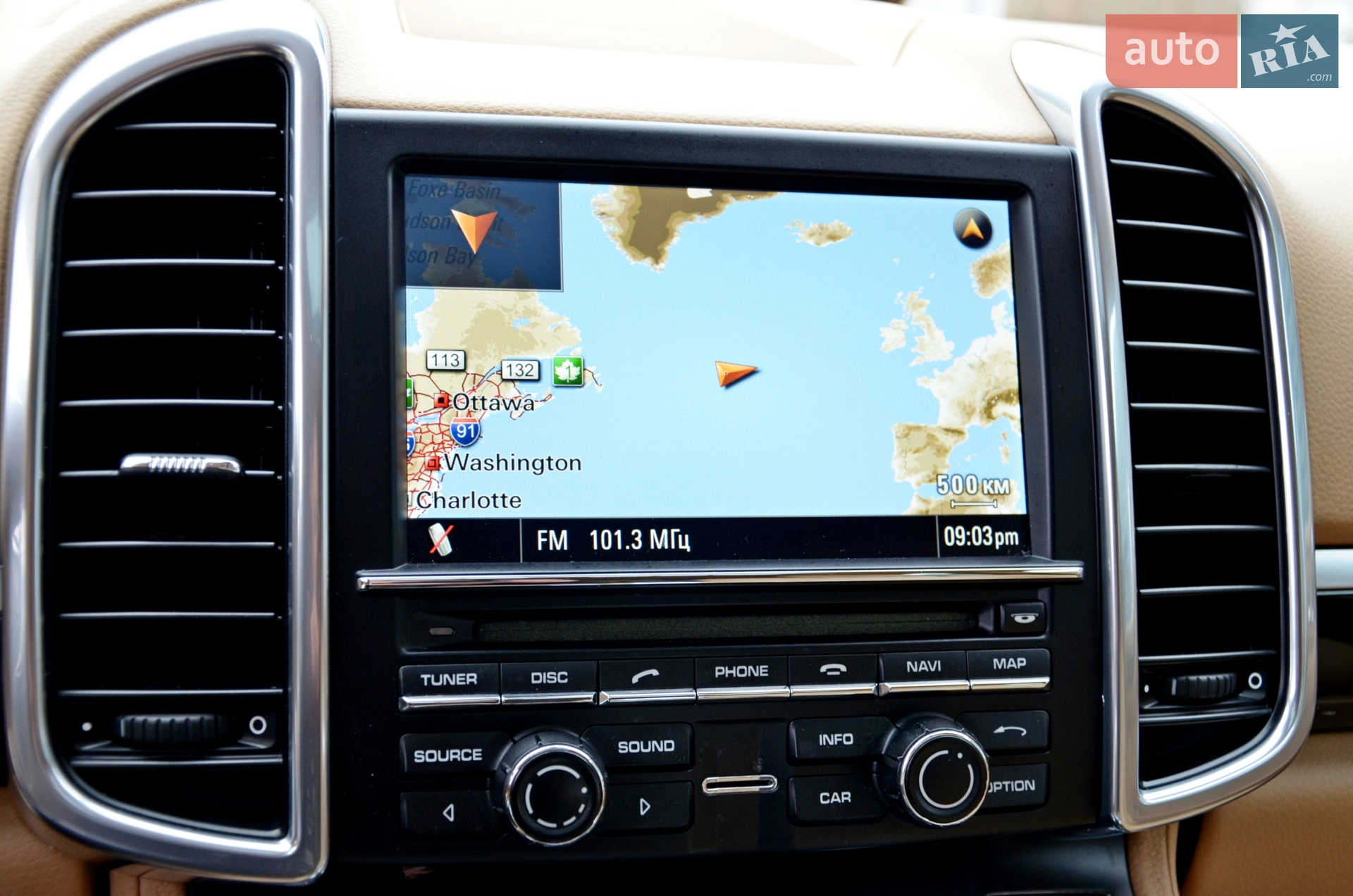 2012 Porsche Cayenne - мініатюра 22