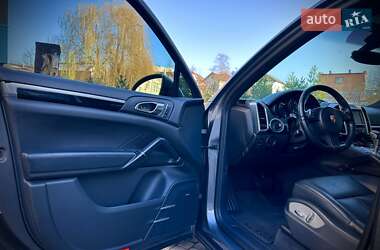 Позашляховик / Кросовер Porsche Cayenne 2014 в 