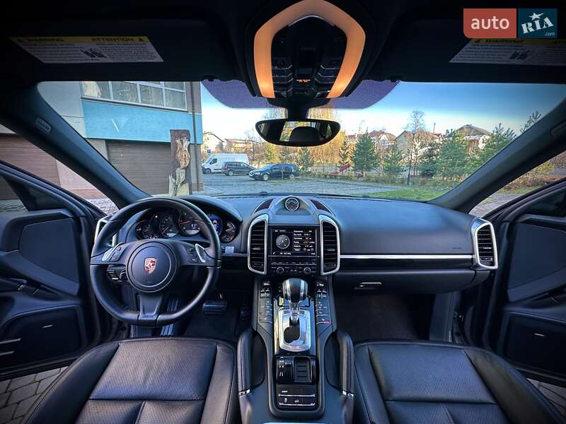 Внедорожник / Кроссовер Porsche Cayenne 2014 в Ивано-Франковске