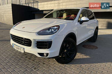 Porsche Cayenne 2015