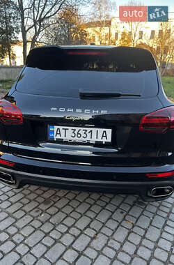 Позашляховик / Кросовер Porsche Cayenne 2014 в Коломиї