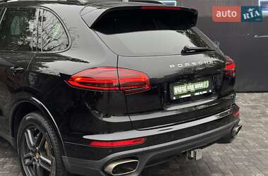 Внедорожник / Кроссовер Porsche Cayenne 2014 в 