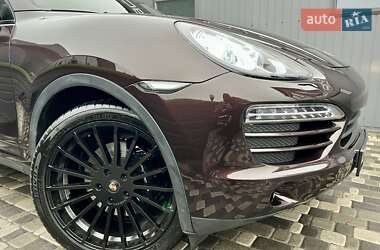 Позашляховик / Кросовер Porsche Cayenne 2013 в 