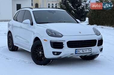 Позашляховик / Кросовер Porsche Cayenne 2017 в Львові