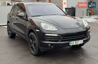 Внедорожник / Кроссовер Porsche Cayenne 2013 в Киеве