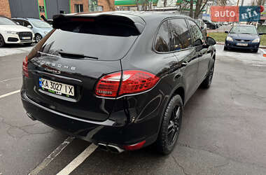 Внедорожник / Кроссовер Porsche Cayenne 2013 в Киеве