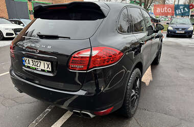 Внедорожник / Кроссовер Porsche Cayenne 2013 в Киеве