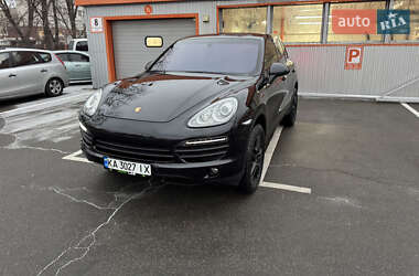 Внедорожник / Кроссовер Porsche Cayenne 2013 в Киеве