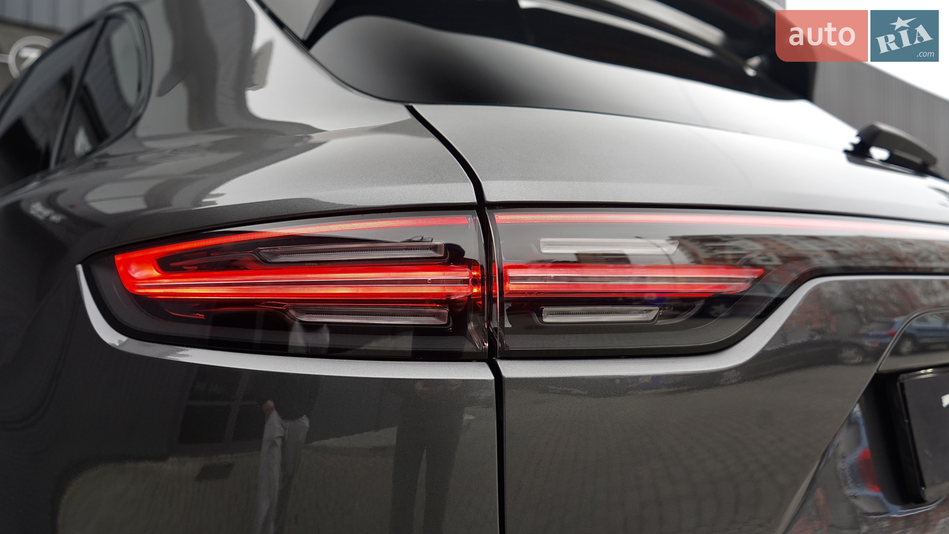 2022 Porsche Cayenne - мініатюра 21