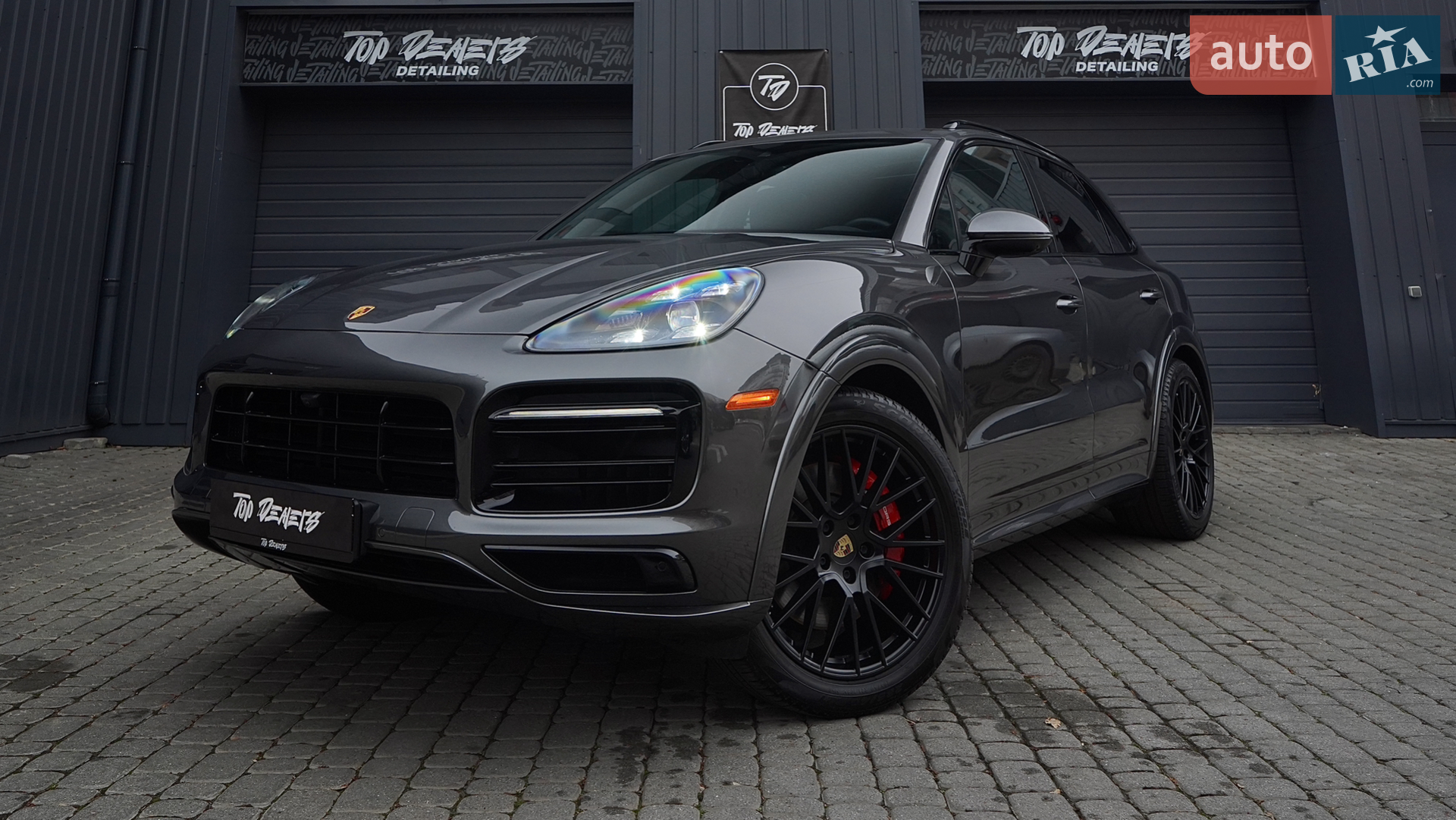 2022 Porsche Cayenne - фото 1