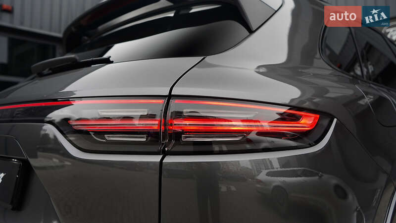 Внедорожник / Кроссовер Porsche Cayenne 2022 в Львове