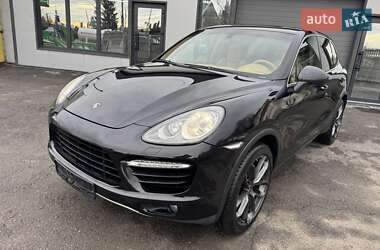 Внедорожник / Кроссовер Porsche Cayenne 2011 в Тернополе