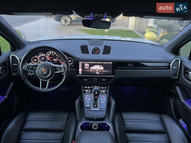 Позашляховик / Кросовер Porsche Cayenne 2018 в Одесі