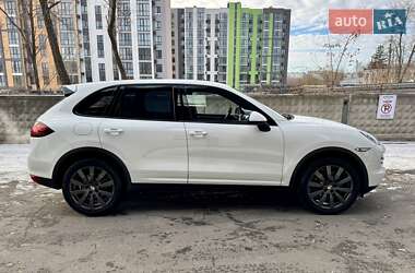 Позашляховик / Кросовер Porsche Cayenne 2012 в Дніпрі