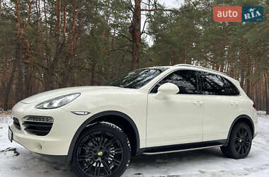 Внедорожник / Кроссовер Porsche Cayenne 2011 в Киеве