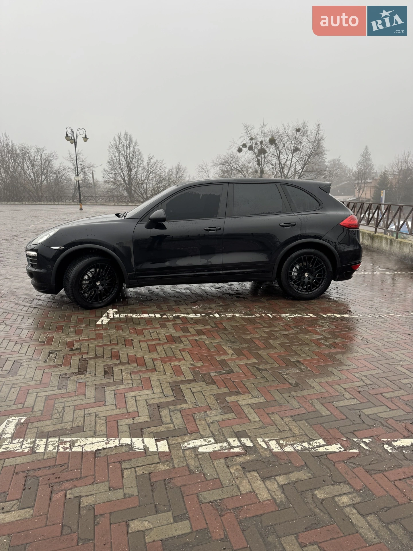 2011 Porsche Cayenne - мініатюра 2