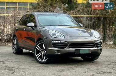 Porsche Cayenne 2011