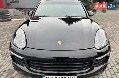 Porsche Cayenne 2016