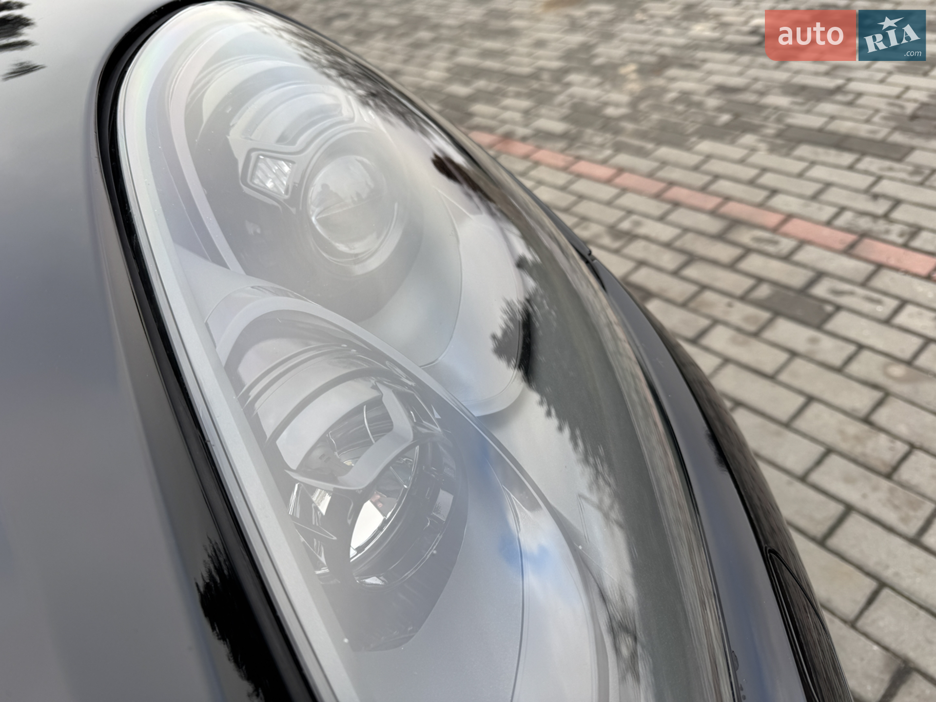 2016 Porsche Cayenne - мініатюра 30