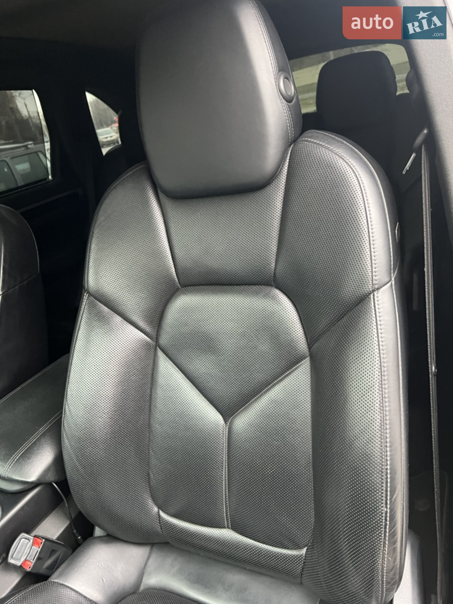 2016 Porsche Cayenne - мініатюра 27