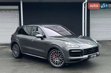 Позашляховик / Кросовер Porsche Cayenne 2021 в Києві