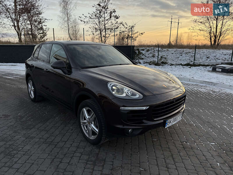 Porsche Cayenne 2015