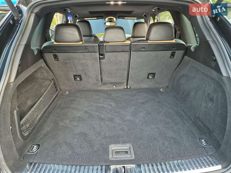 Внедорожник / Кроссовер Porsche Cayenne 2015 в Тернополе