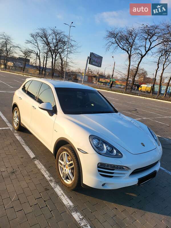 Внедорожник / Кроссовер Porsche Cayenne 2013 в Одессе