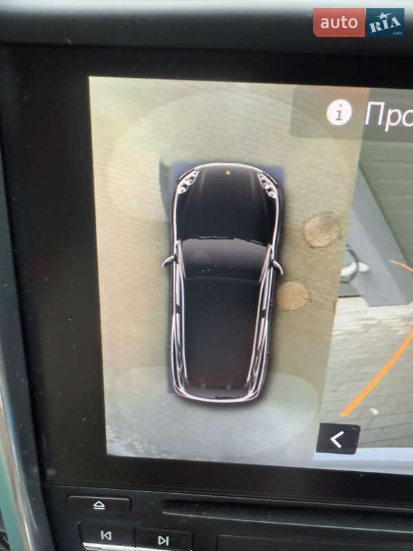 Внедорожник / Кроссовер Porsche Cayenne 2016 в Киеве