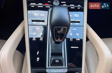 Внедорожник / Кроссовер Porsche Cayenne 2019 в 