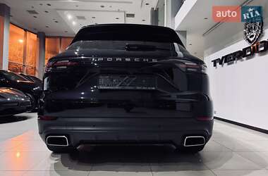 Позашляховик / Кросовер Porsche Cayenne 2021 в Одесі