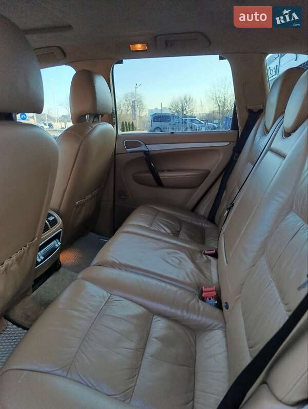 Внедорожник / Кроссовер Porsche Cayenne 2006 в Каменец-Подольском