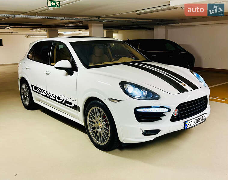 Porsche Cayenne 2014