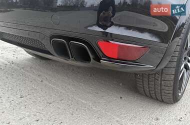 Внедорожник / Кроссовер Porsche Cayenne 2012 в 