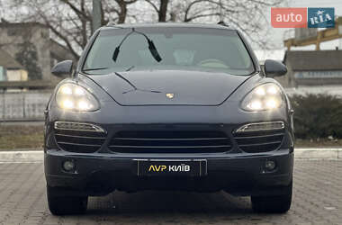 Внедорожник / Кроссовер Porsche Cayenne 2013 в Киеве