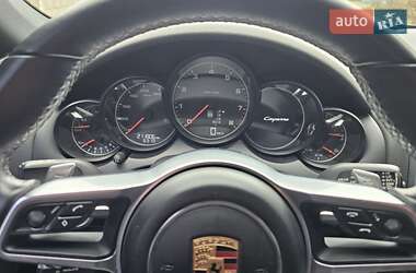 Внедорожник / Кроссовер Porsche Cayenne 2013 в Днепре