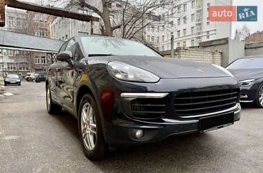 Porsche Cayenne 2016