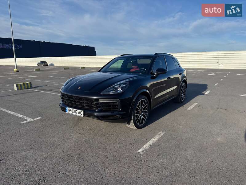 Позашляховик / Кросовер Porsche Cayenne 2018 в Львові