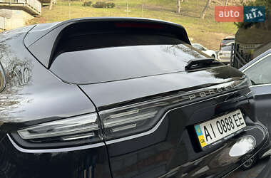 Внедорожник / Кроссовер Porsche Cayenne 2019 в 