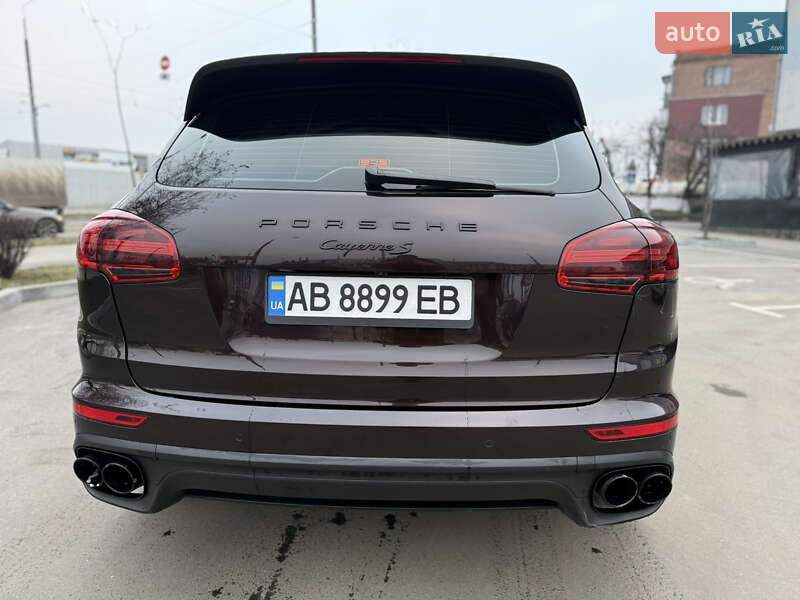 Позашляховик / Кросовер Porsche Cayenne 2014 в Вінниці