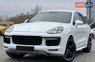 Позашляховик / Кросовер Porsche Cayenne 2016 в Києві