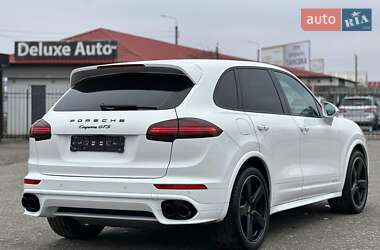 Позашляховик / Кросовер Porsche Cayenne 2016 в Києві