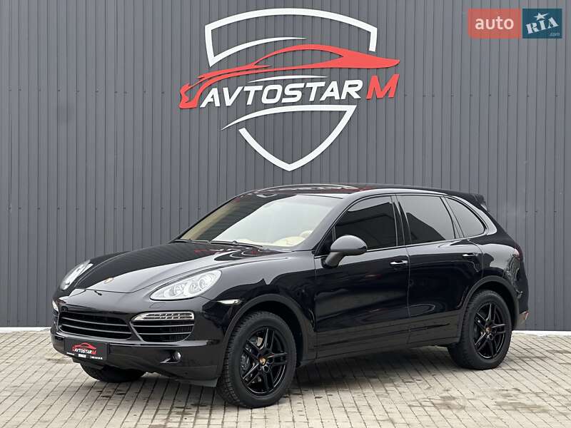 Внедорожник / Кроссовер Porsche Cayenne 2013 в 
