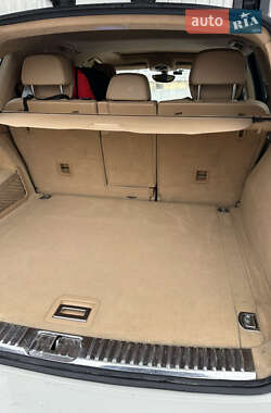 Внедорожник / Кроссовер Porsche Cayenne 2010 в 