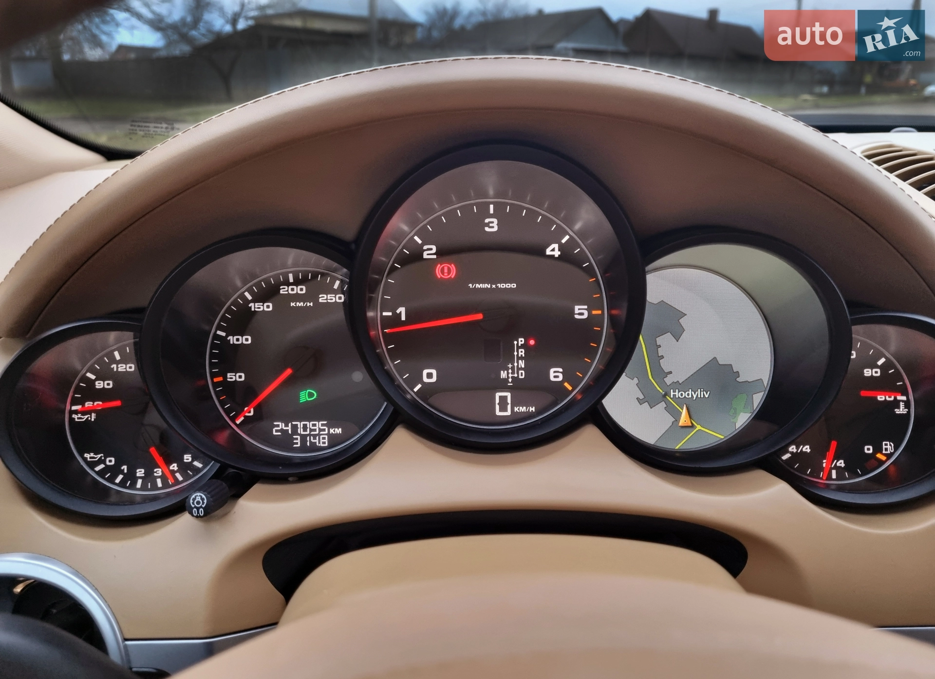 2011 Porsche Cayenne - мініатюра 16
